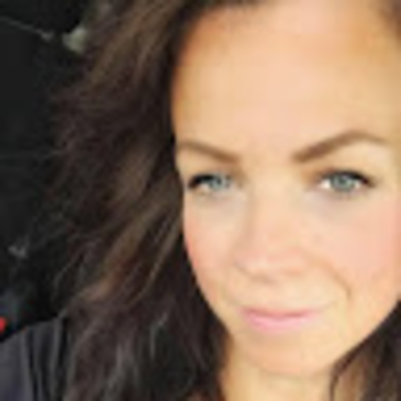 Meet your Posher, Cheryl - Picture 1 of 1